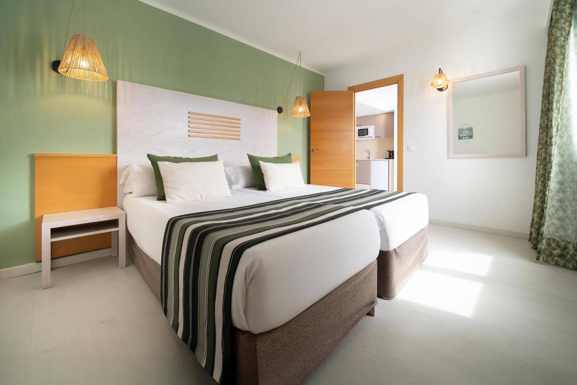 Ferrera Y Ferrera Anexo Apartahotel